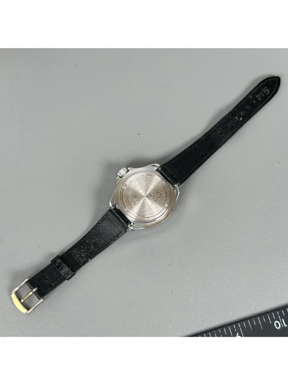 Vintage Vostok Komandirskie Paratrooper Watch Green Dial Mechanical 17 Jewels